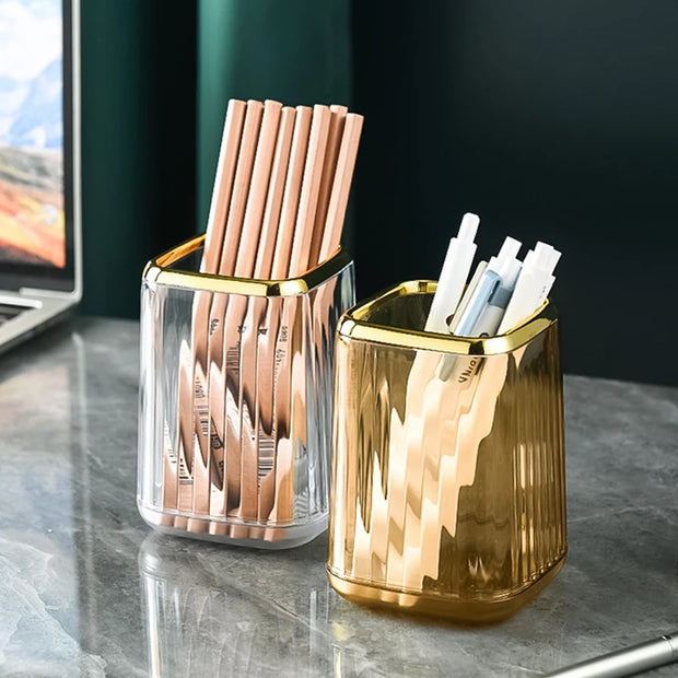 Organizzatori di trucco di lusso da scrivania.