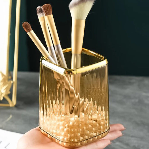 Organizzatori di trucco di lusso da scrivania.